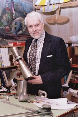 Larry Cottrill with Cyclodyne(TM) engine prototype parts - Photo Copyright 2003 Cottrill Cyclodyne Corporation